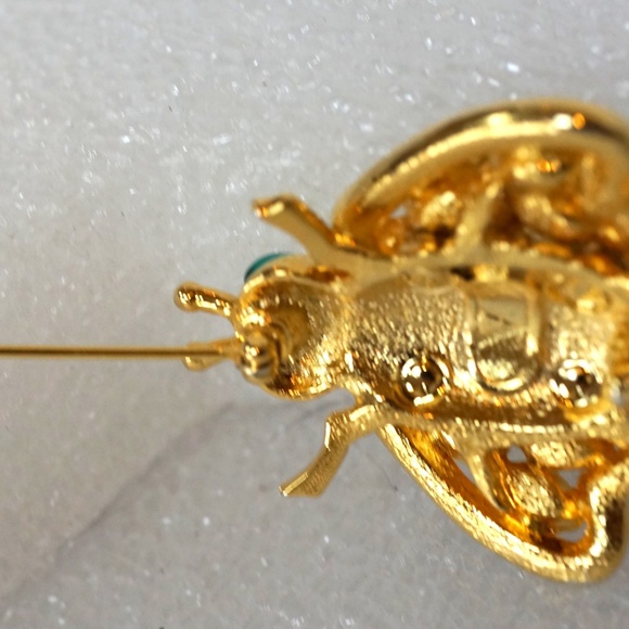 VALENTINO Garavani Crystal Poured Glass Pate de Verre Gripoix Bug Bee Pin Brooch - Picture 12 of 15